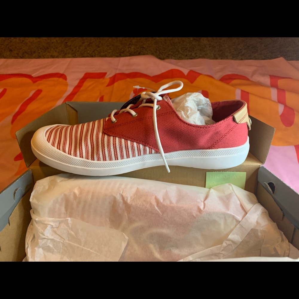Palladium women shoes!